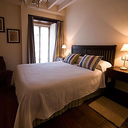 Las Casas Rurales Huerta San Benito Villamayor  ห้อง รูปภาพ