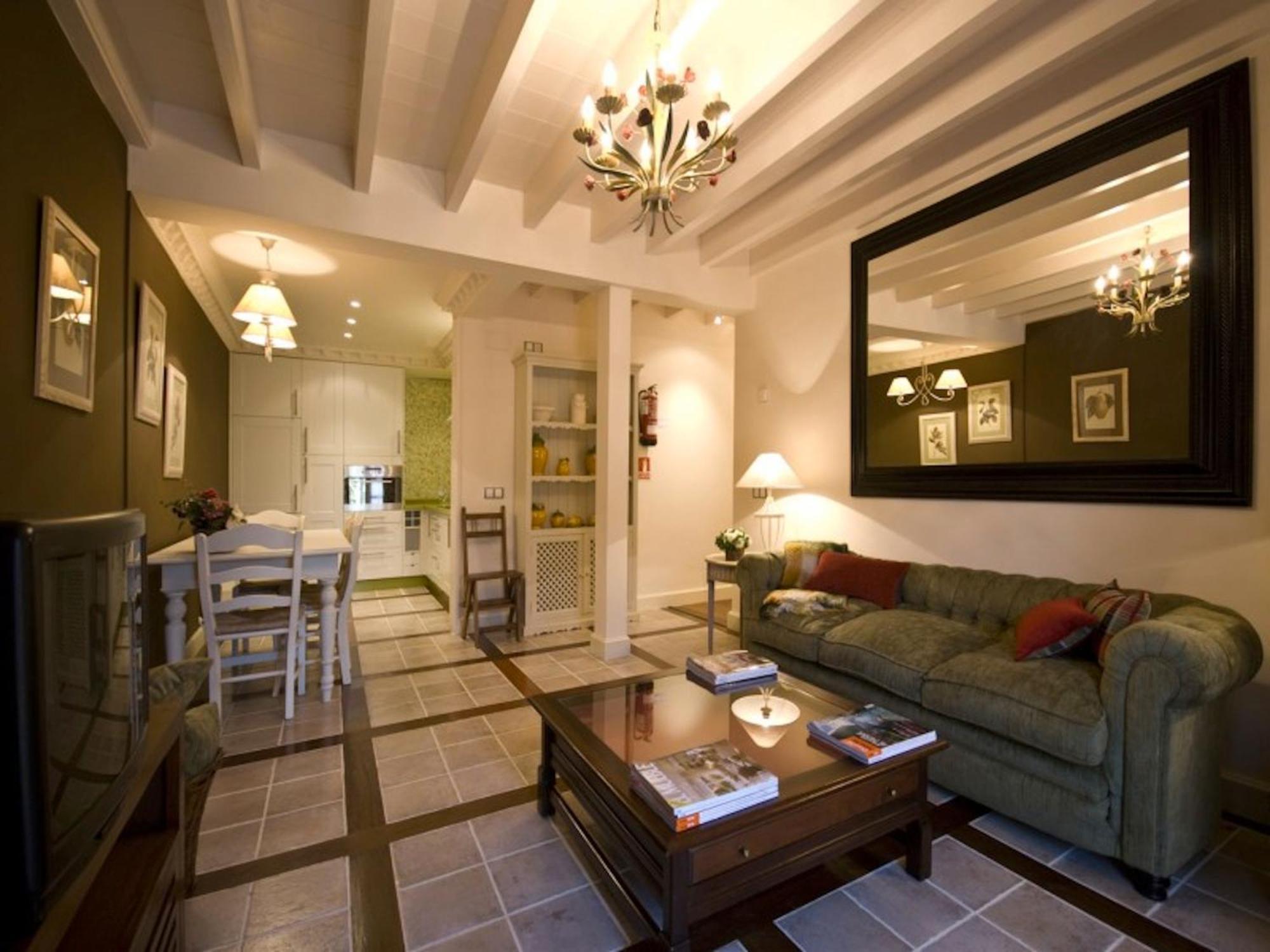 Las Casas Rurales Huerta San Benito Villamayor  ห้อง รูปภาพ